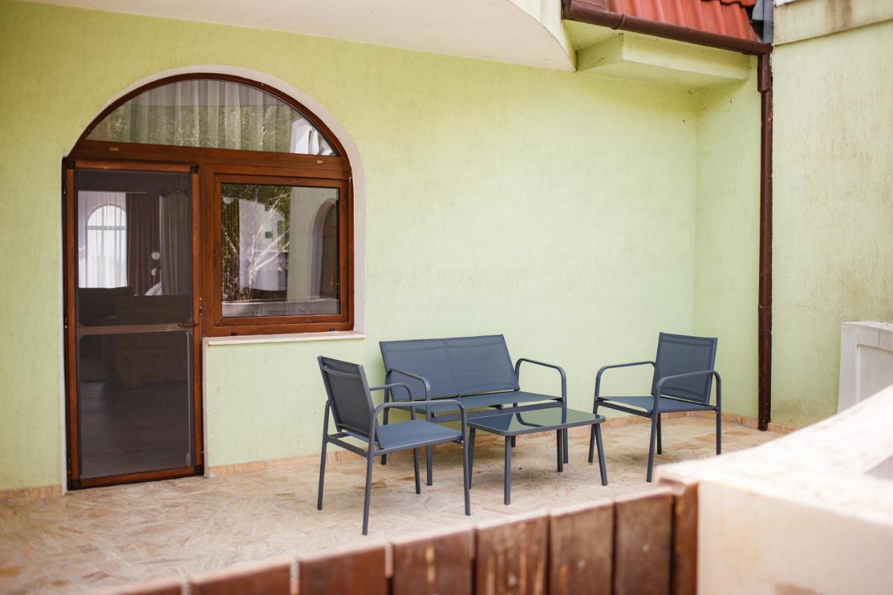 Rya Residence Oradea Extérieur photo