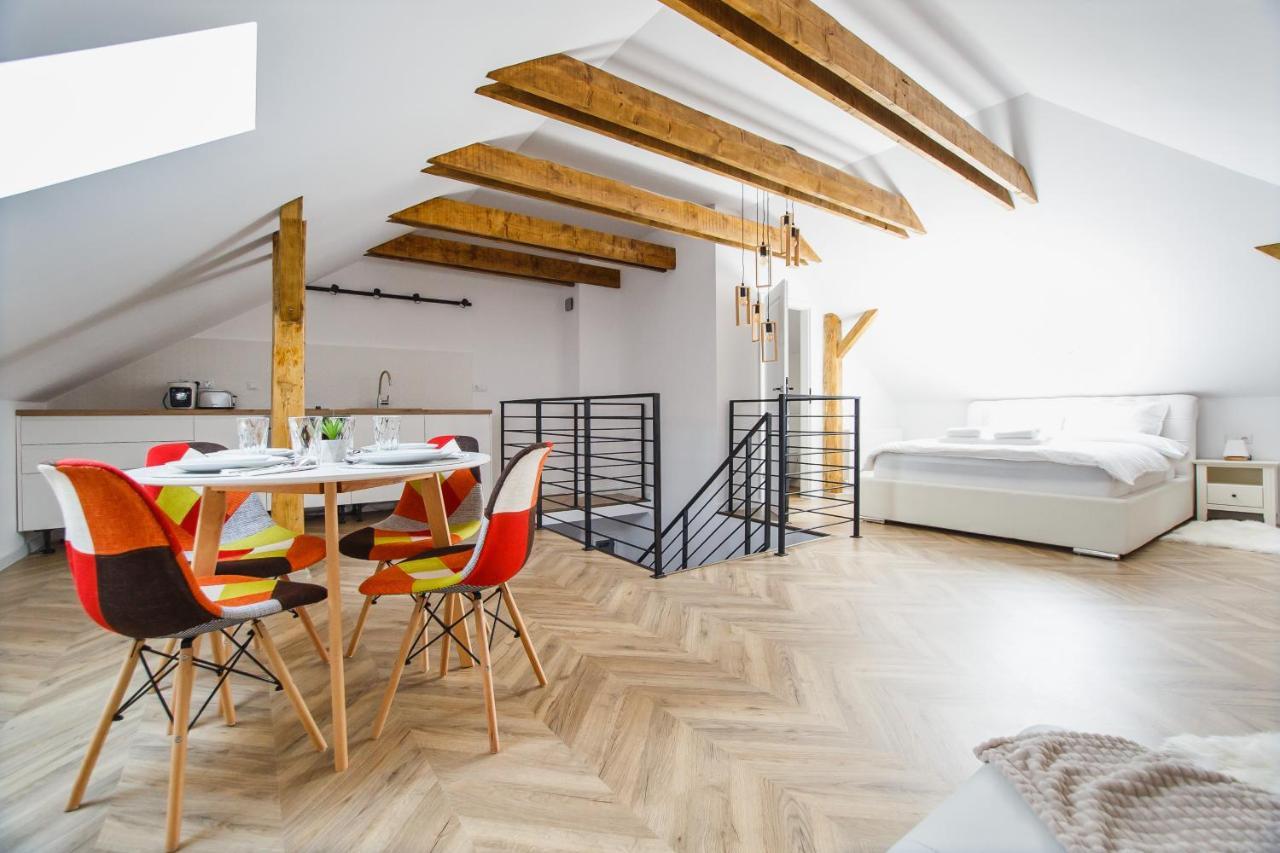 Rya Residence Oradea Extérieur photo